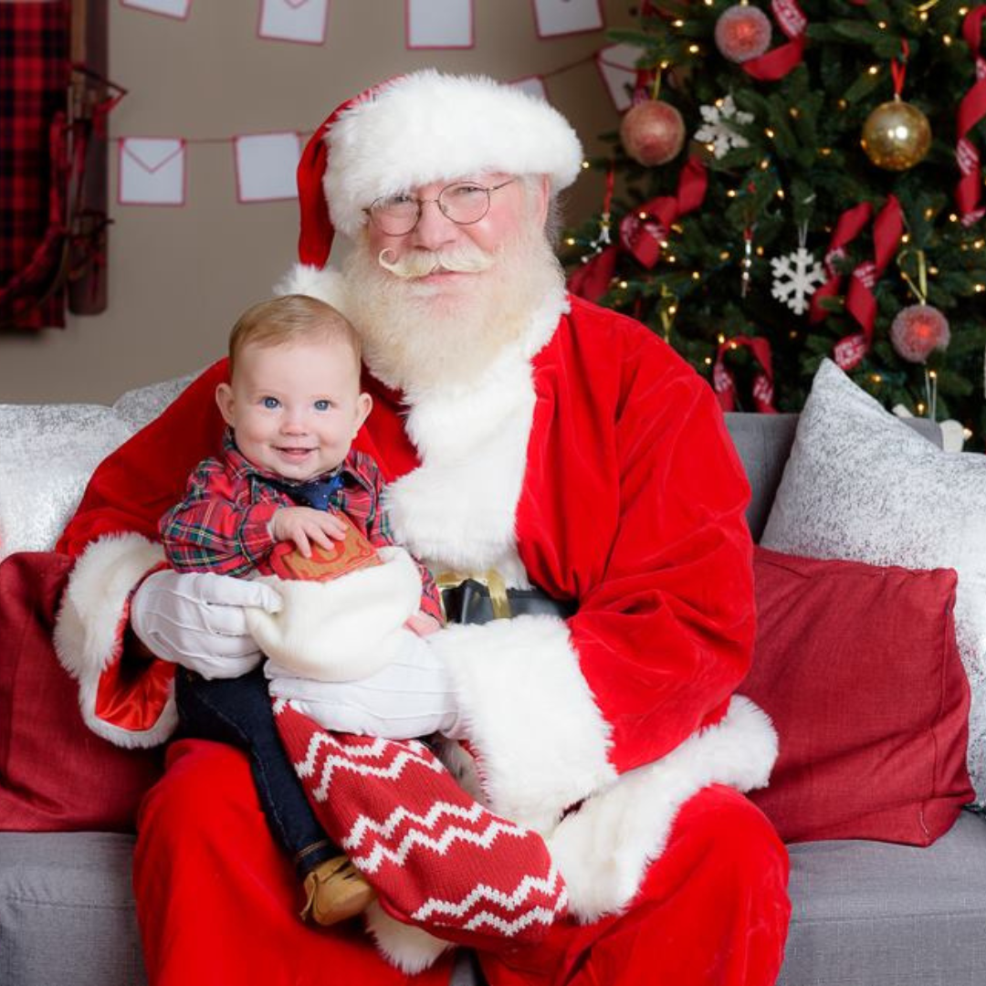 Making the Most of Baby’s First Christmas: Tips for a Magical Holiday